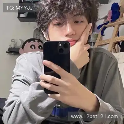鲁羿嵩